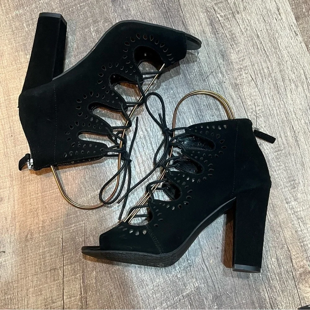 Womens Black Suede Lace up Block Heels Size 7.5 14th &‎ Union Cecily-Lea